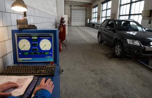 Спрос на автозапчасти в России вырос на треть<br />
