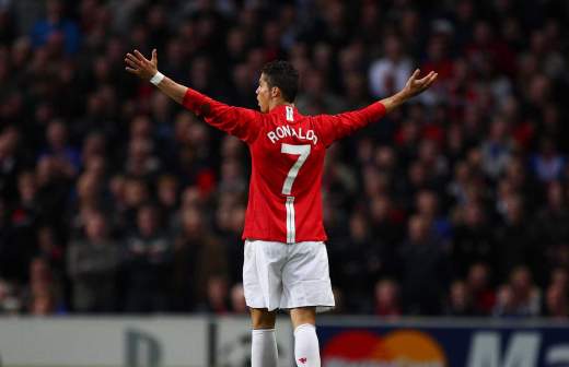 Дубль Роналду помог «Манчестер Юнайтед» обыграть «Ньюкасл»<br />
