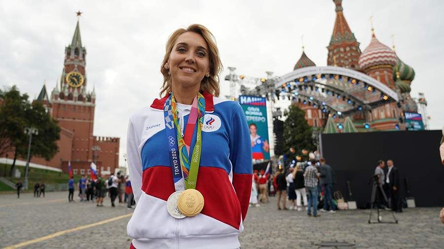 У теннисистки Весниной украли олимпийские медали<br />
